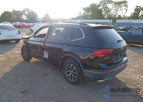 2018 Volkswagen Tiguan 2.0T Se/2.0T Sel z USA, uszkodzony, nr VIN 3VV2B7AX5JM208253